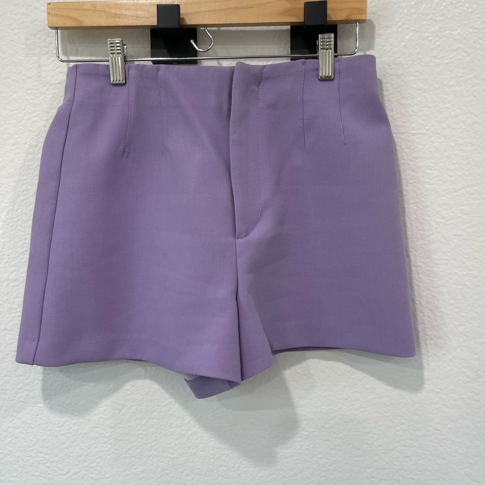 Zara 💜Purple high waisted shorts